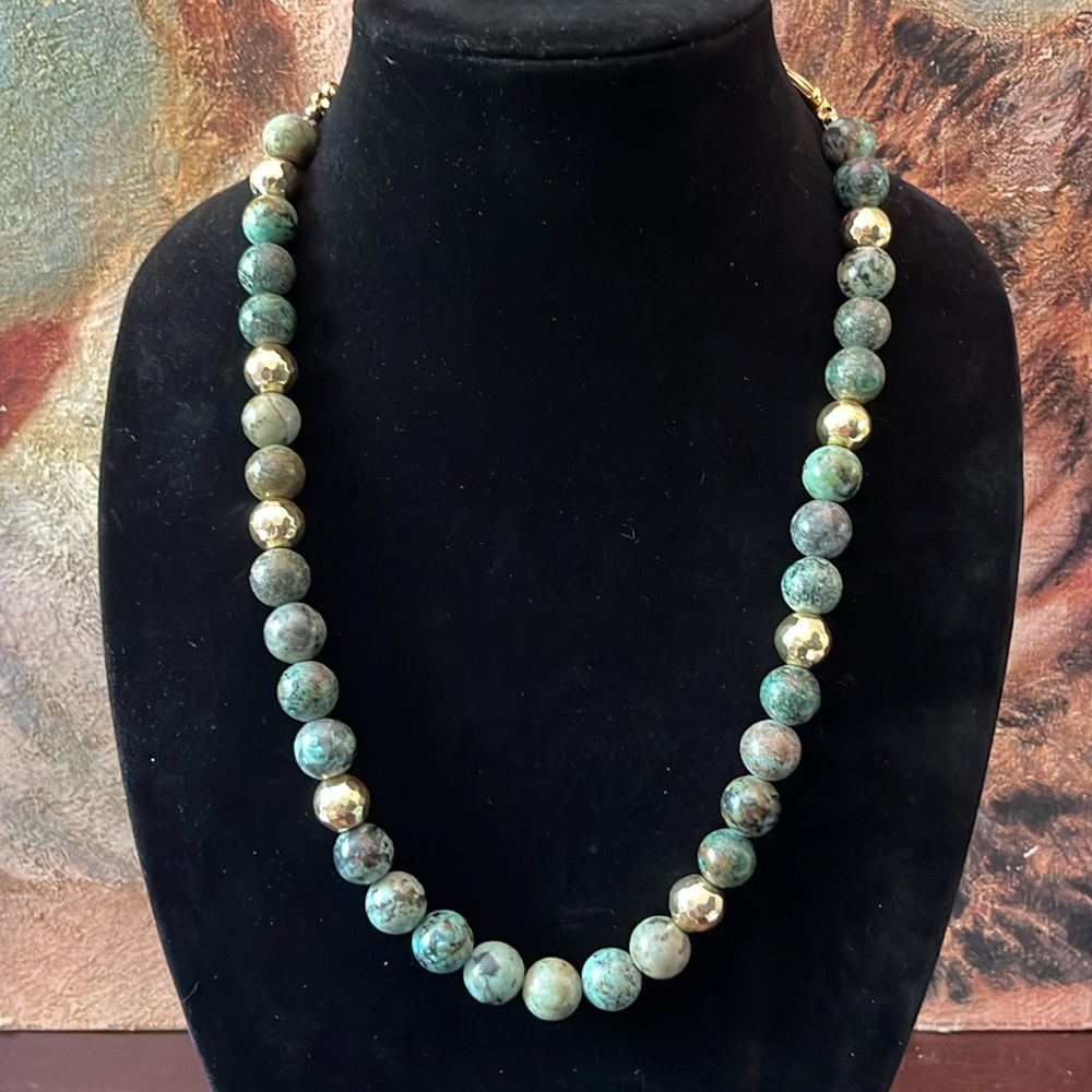 HABAHA Paris Choker Necklace Stones Gold-tone Beads Hardware